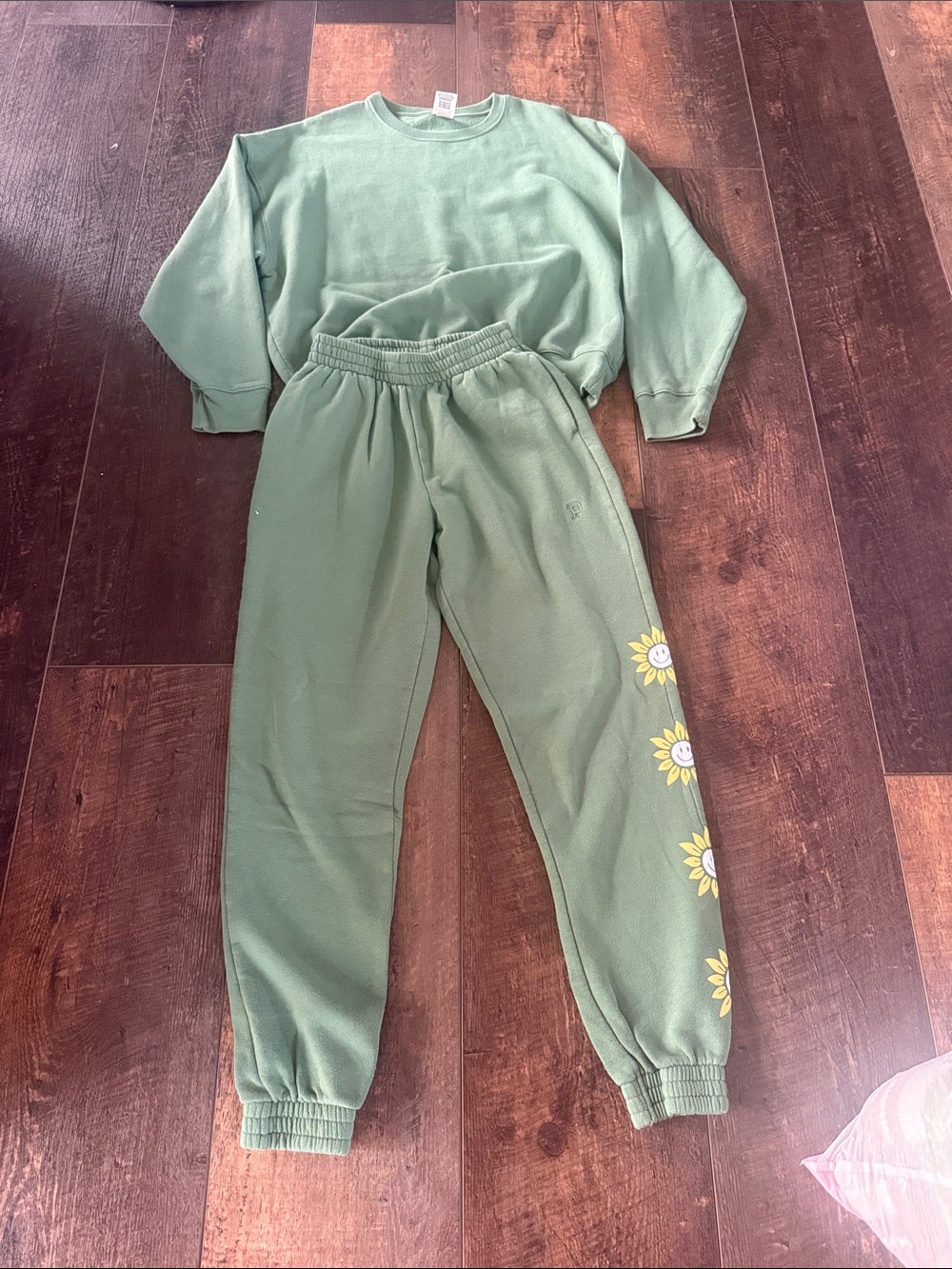 PINK Victoria's Secret Olive Green Sunflower Joggers